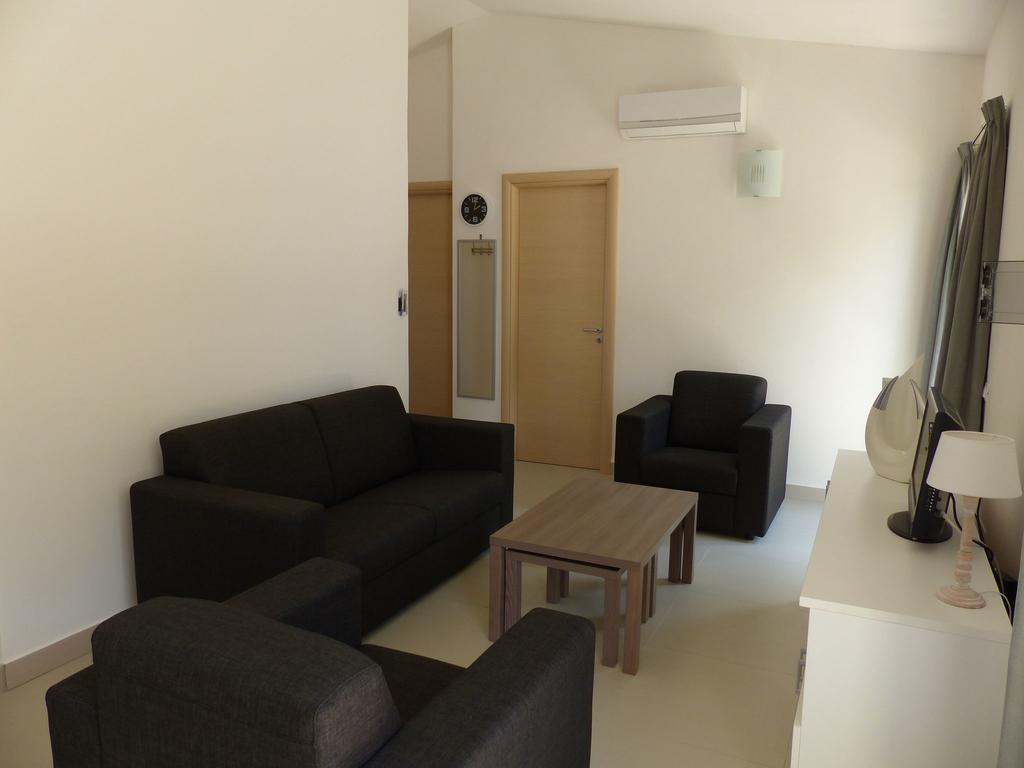 Chic Apartment In Parghelia Italy Exteriör bild